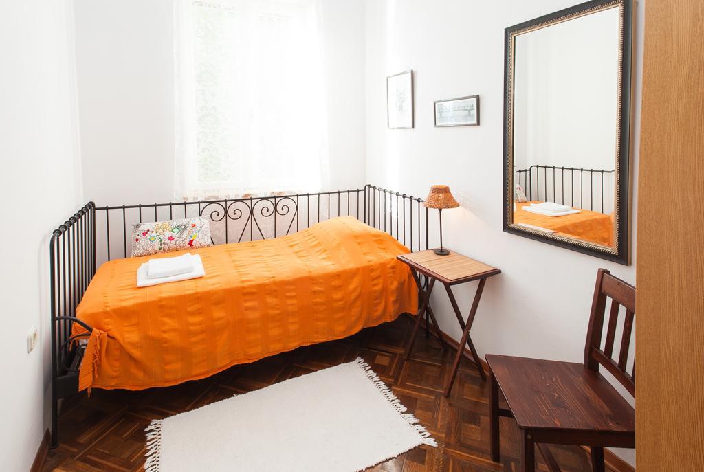 Ira Apartament *
