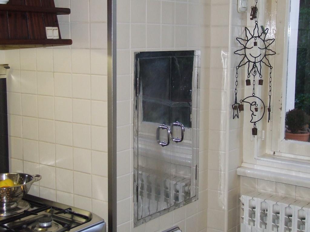 Ira Apartament